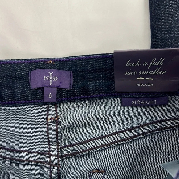 NYDJ Women’s 6 Lift Tuck Technology Straight Dark Wash Jean NEW - Picture 6 of 10